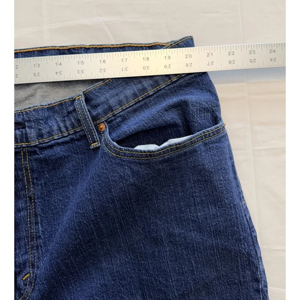 Levis‎ Jeans Mens 44x30 Blue Medium Wash Relaxed Straight Leg Distressed Denim